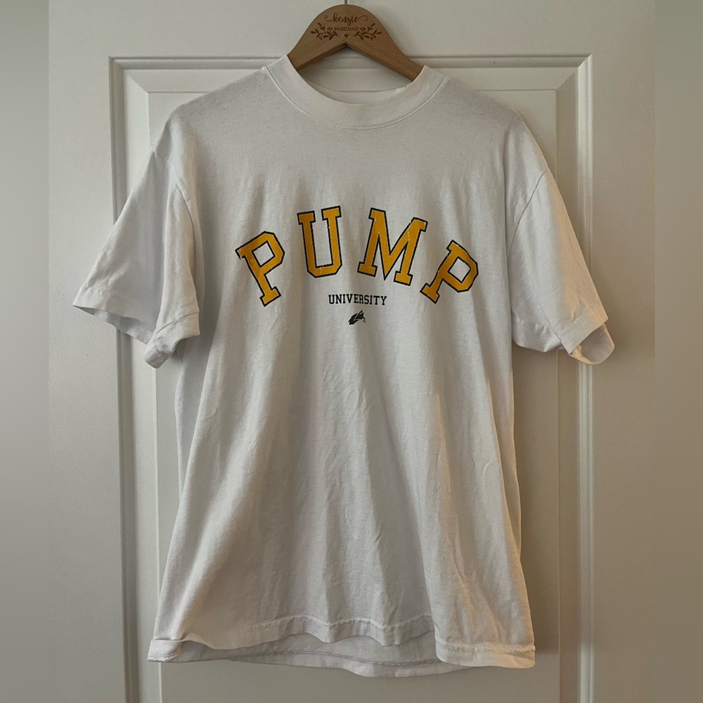 Alphalete ‘PUMP' University Tee